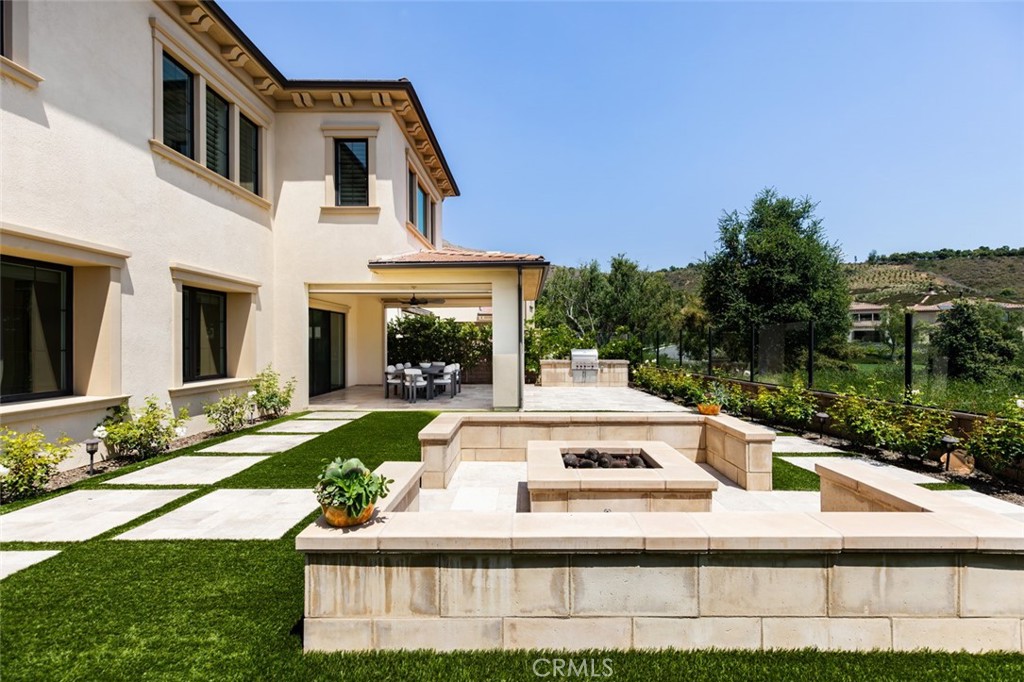 Bella Vista - Residential