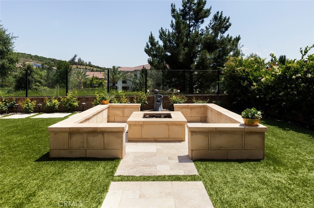 Bella Vista - Residential