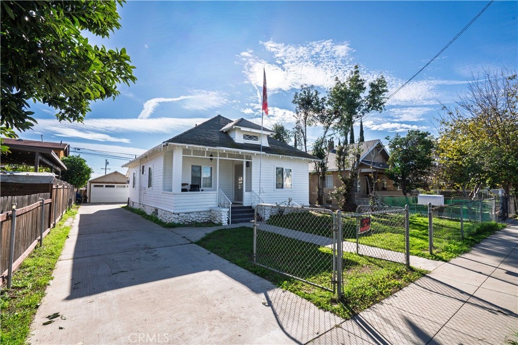 730 W 9th