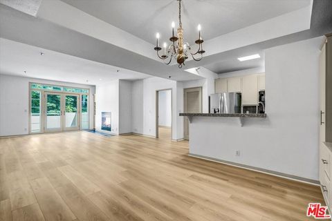 Photo of 2222 N BEACHWOOD Drive #408, Los Angeles, CA 90068 (MLS # 26794803)