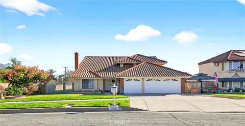 6109 Vineyard Ave, Rancho Cucamonga, CA 91701 - MLS#: TR25281386