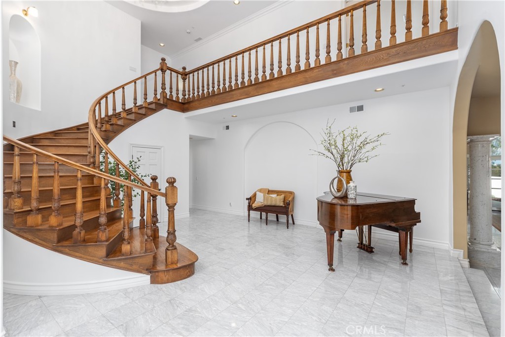 Hunt Club (HC) - Residential