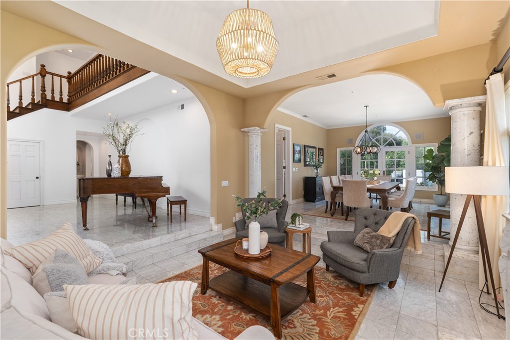 Hunt Club (HC) - Residential