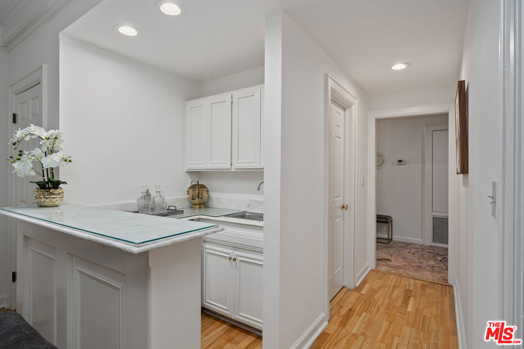 11745 Montana Avenue 104