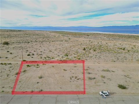 Photo of 1178 Bering Avenue, Thermal, CA 92274 (MLS # SW26084628)