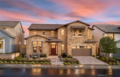 Photo of 11838 Canoga Avenue, Chatsworth, CA 91311 (MLS # IV26032758)