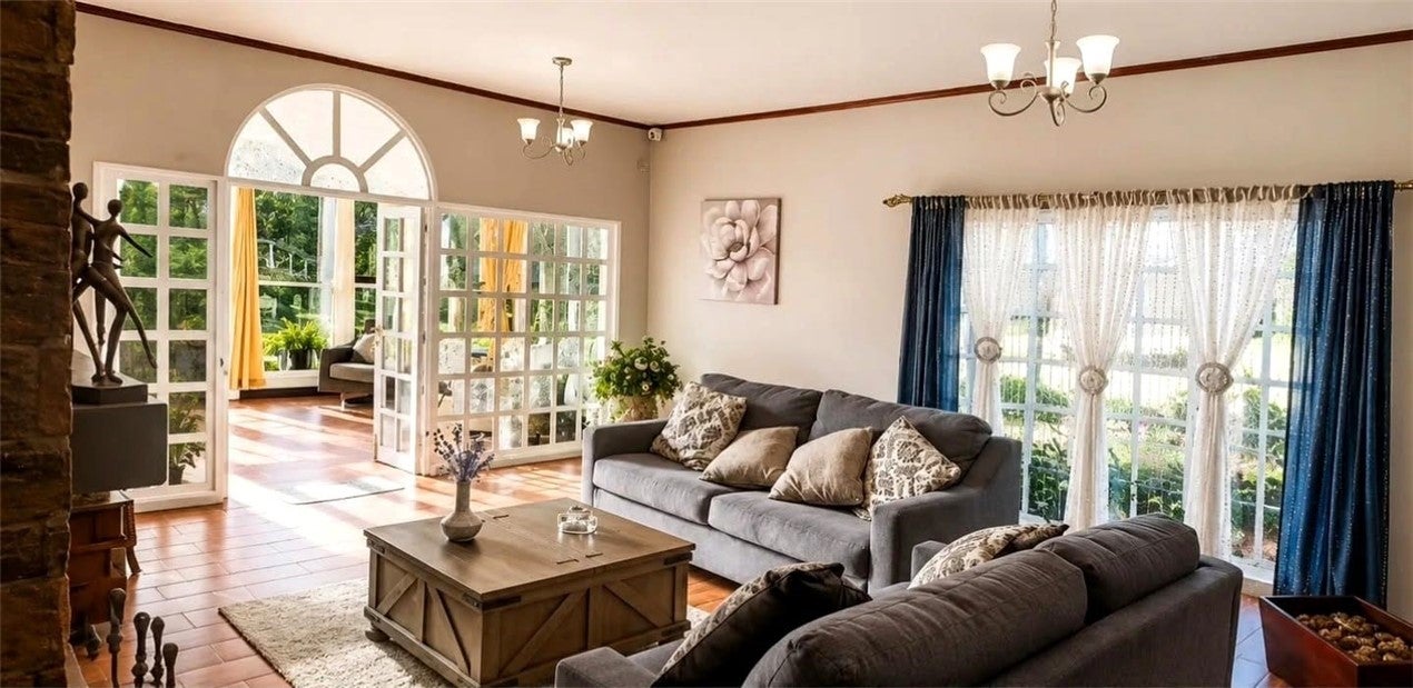 29 avenida el roble