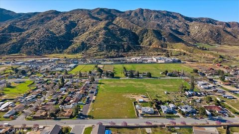 514 E Victory Banning CA 92220