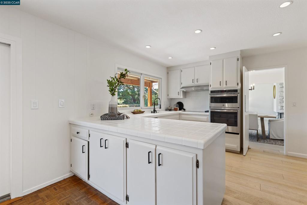 THE BLUFFS - Residential