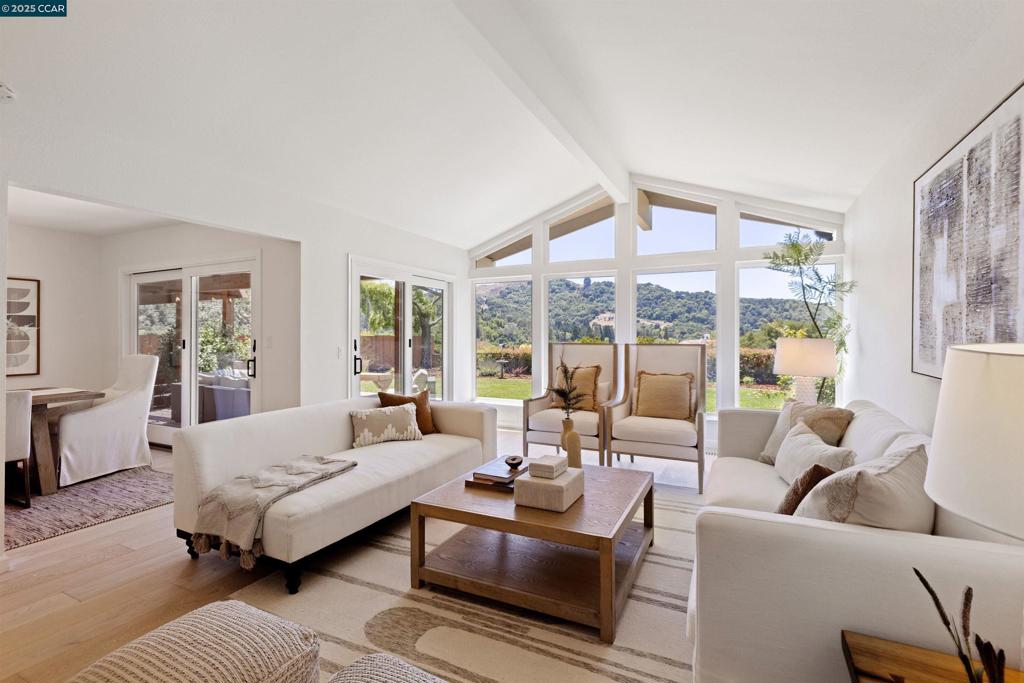 THE BLUFFS - Residential