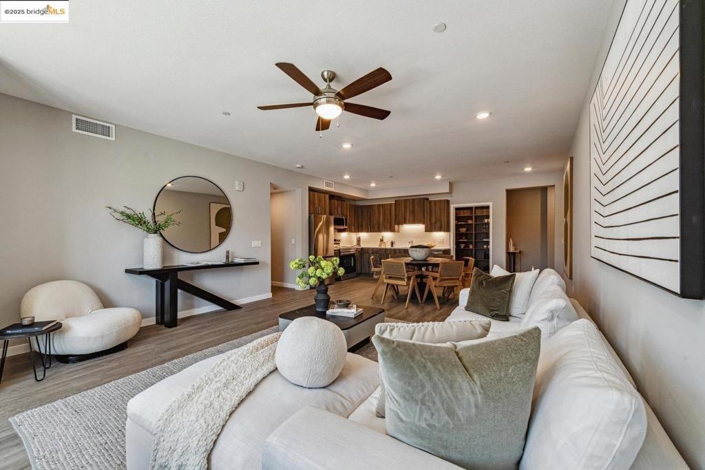 WEST OAKLAND - Residential