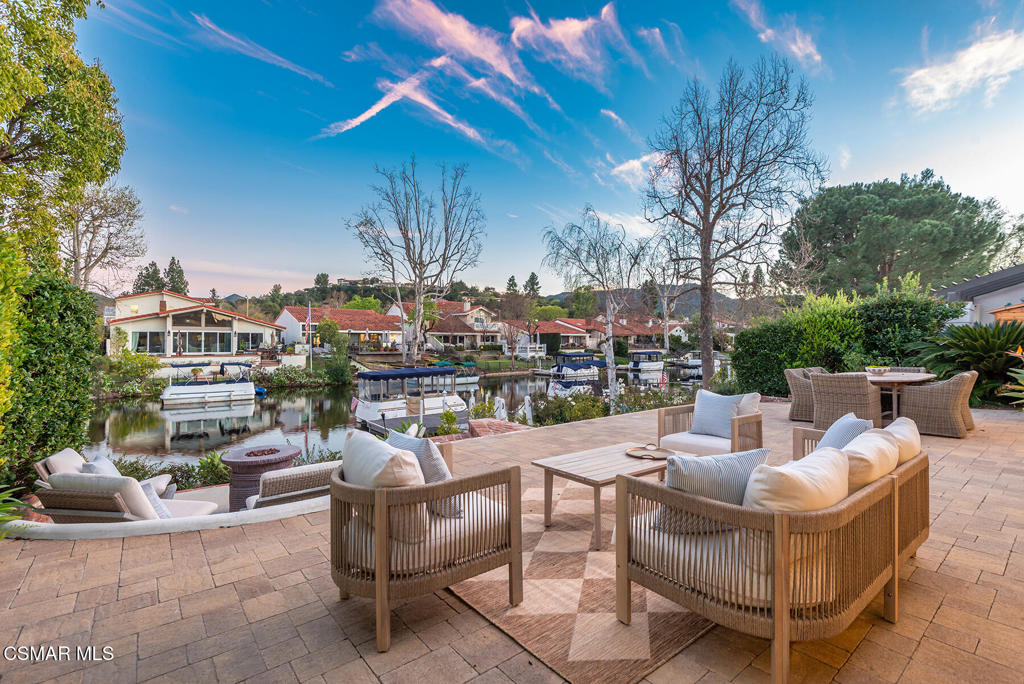 3828 Mainsail Circle