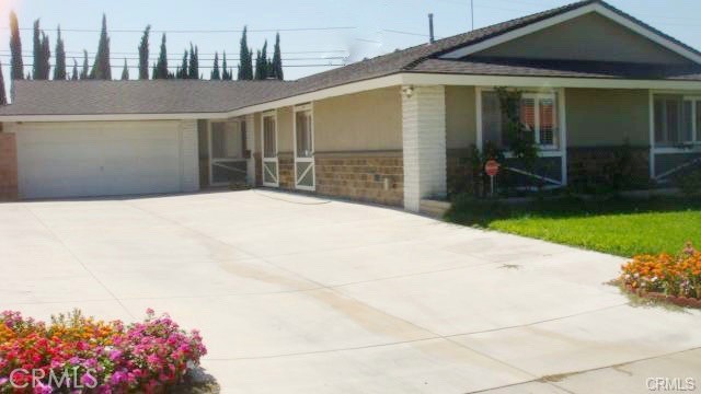 The house is close to everything yet on quiet street. Walking distance to Award winning Walnut High School. Only a few minutes' drive to Valley blvd, Grand ave and FWY 60. The property is North and south facing. Tenants occupy now and pls make appointment to show the property.
