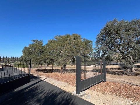 Tiny photo for 1810 LOT 28 Fire Rock Loop, Templeton, CA 93465 (MLS # NS25236161)