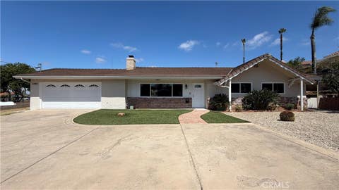 Photo of 1744 Elser LN, Escondido, CA 92026 (MLS # IV26143267)