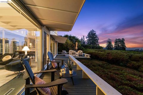 Photo of 45 45 Vicente Rd Rd, Berkeley, CA 94705 (MLS # 41126270)