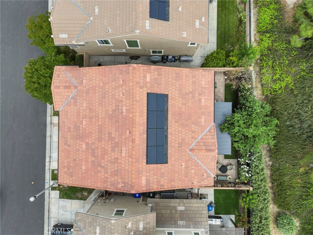 listing image 130727462484022256851