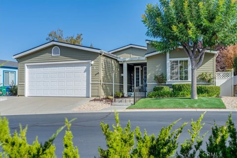 Photo of 3 Blue Jay Ct, Paso Robles, CA 93446 (MLS # NS26223235)