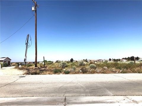 Photo of 0 Palomino Ct/Cor E Ave S-12, Palmdale, CA 93550 (MLS # SR25261226)