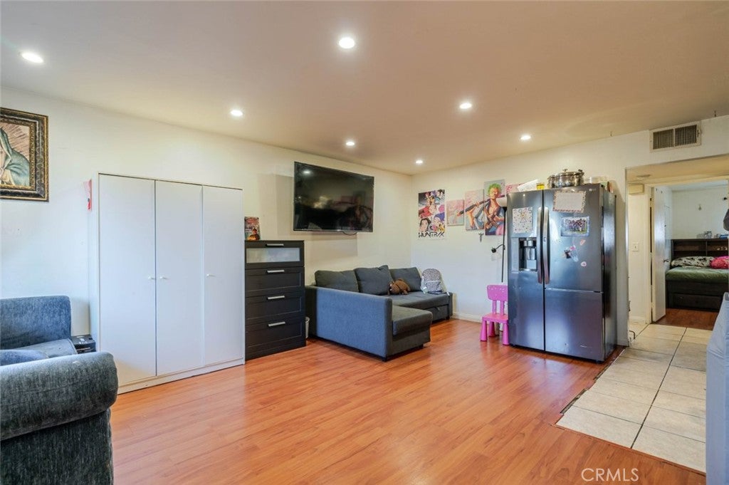 13100 Bromont Avenue 11