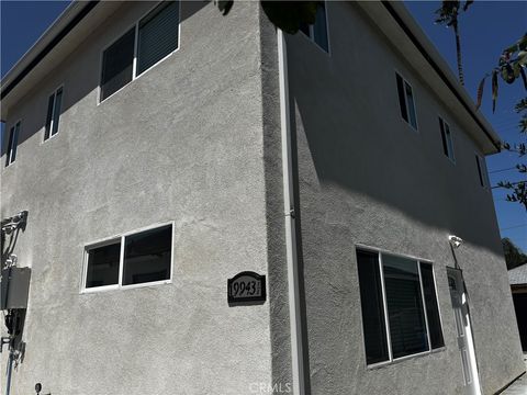 Photo of 19943 Covello Street, Winnetka, CA 91306 (MLS # SR26081184)
