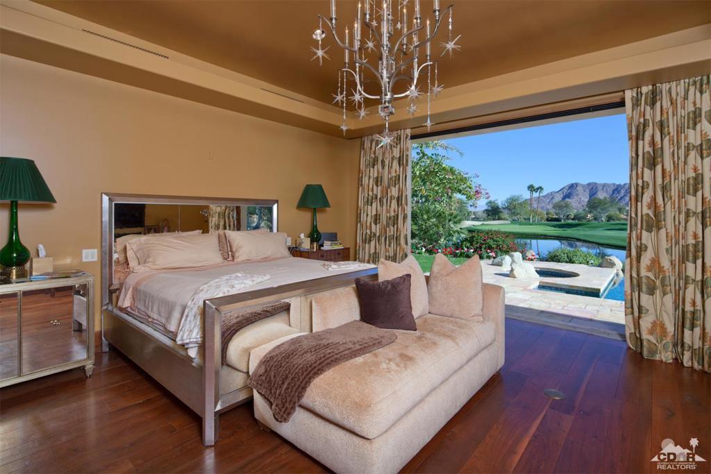 Vintage Country Club - Residential