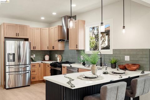 Photo of 760 53Rd St St, Oakland, CA 94609 (MLS # 41129420)