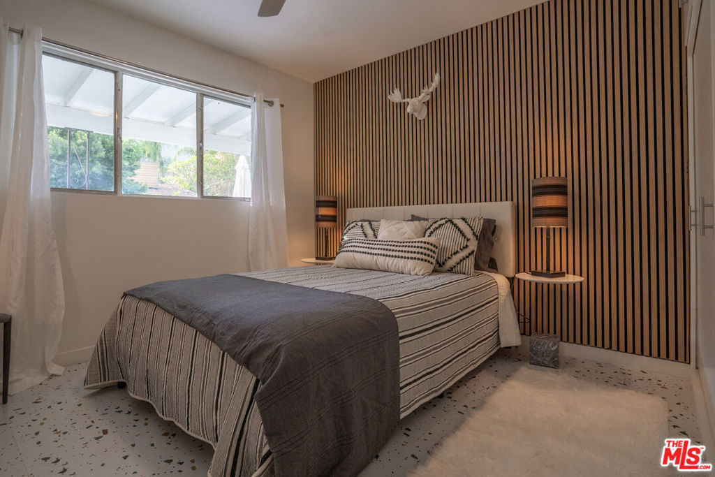 Tahquitz River Estates - Residential Lease