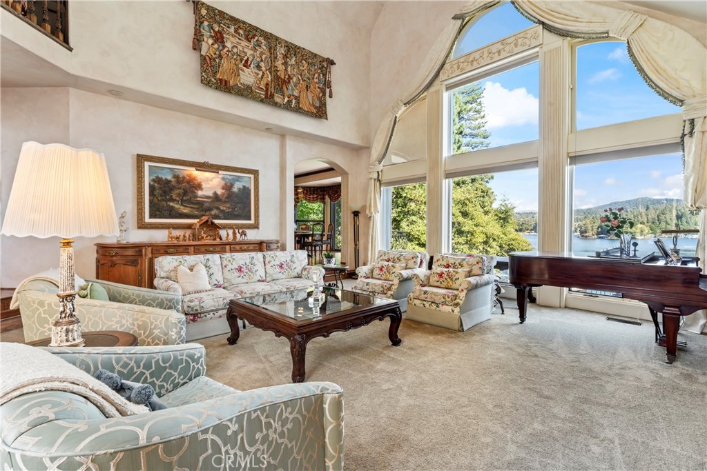 Arrowhead Woods (AWHW) - Residential