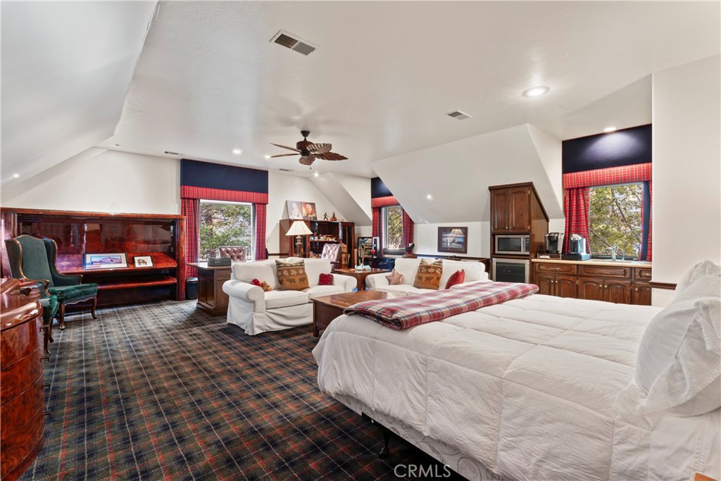 Arrowhead Woods (AWHW) - Residential