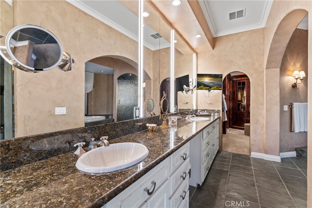 Arrowhead Woods (AWHW) - Residential