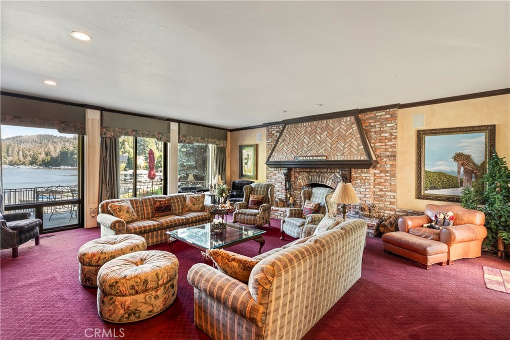 Arrowhead Woods (AWHW) - Residential