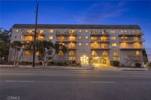 Photo of 1108 Camino Real Real #306, Redondo Beach, CA 90277 (MLS # SB26111629)