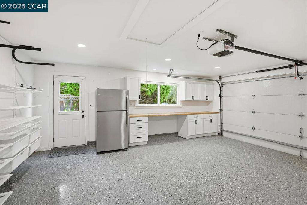 BROOKSIDE - Residential