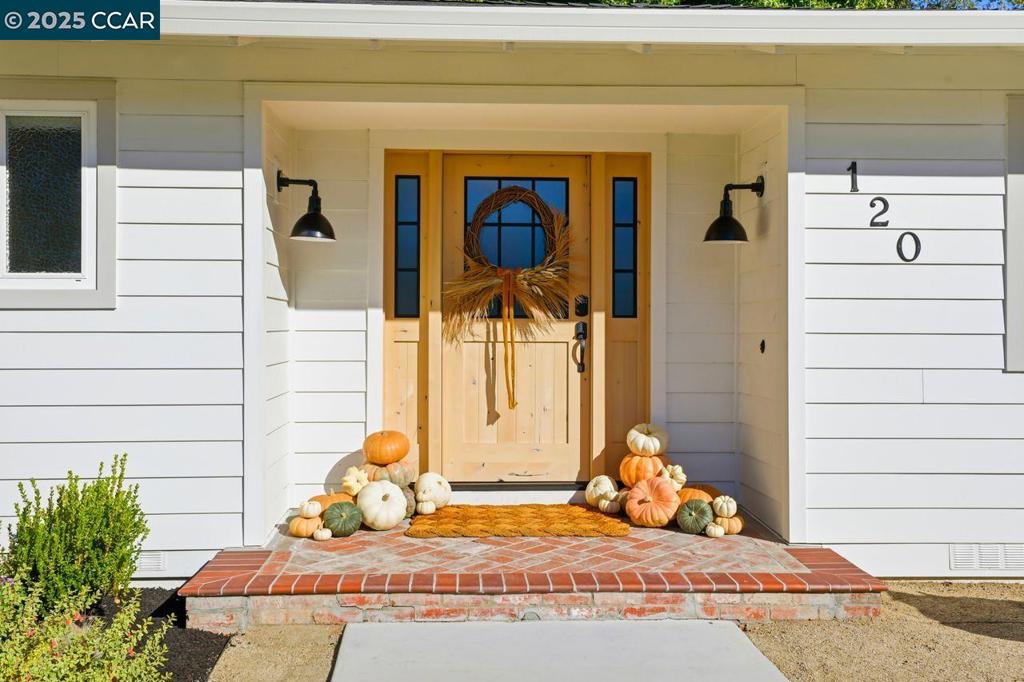 BROOKSIDE - Residential