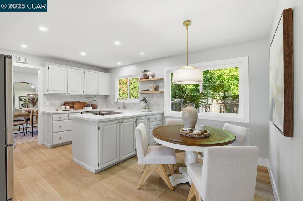 BROOKSIDE - Residential