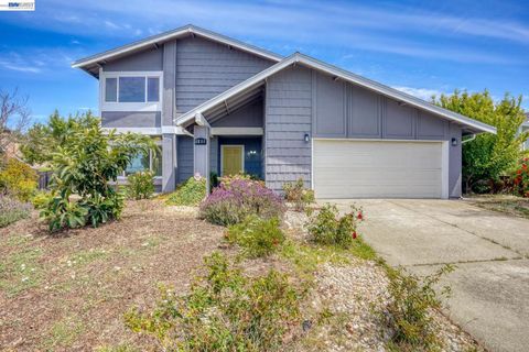 Photo of 1211 donald drive DR, Rodeo, CA 94572 (MLS # 41139956)