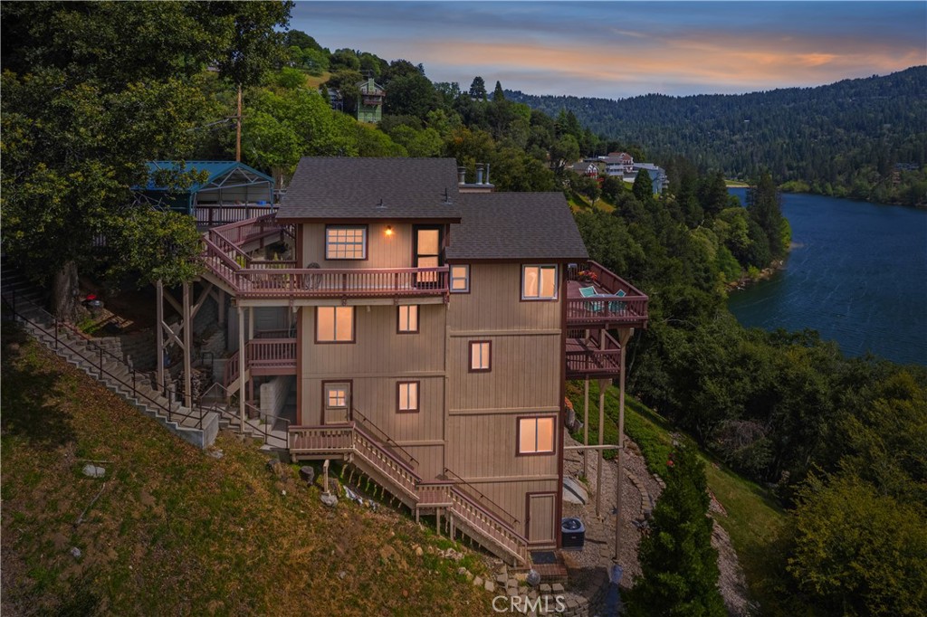 262 Delle Drive