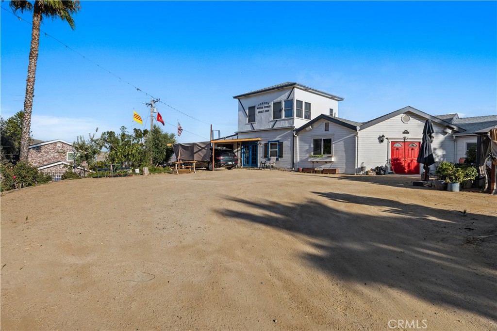 19059 Diplomat Avenue