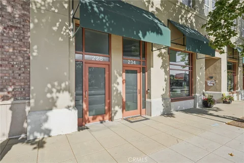 MLS: CV26153106
