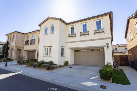 Photo of 20742 Pine Cone Circle, Porter Ranch, CA 91326 (MLS # SR26044175)