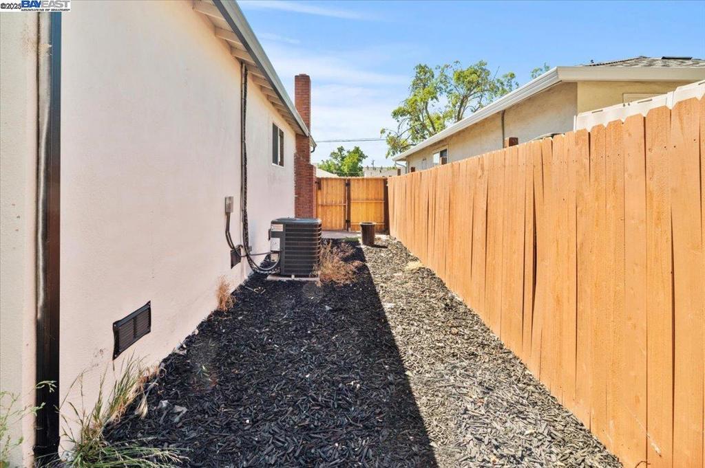 NORTH SIDE - Residential