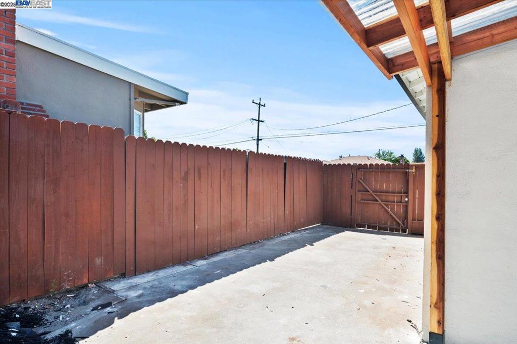 NORTH SIDE - Residential