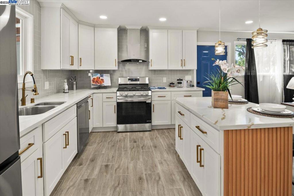 NORTH SIDE - Residential