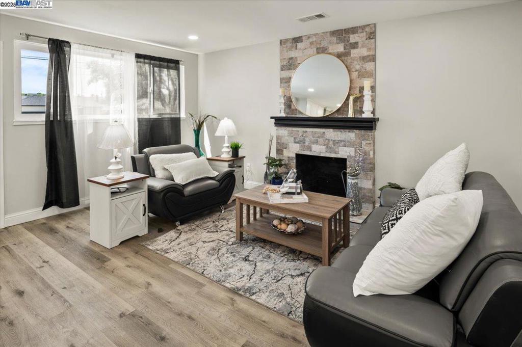 NORTH SIDE - Residential