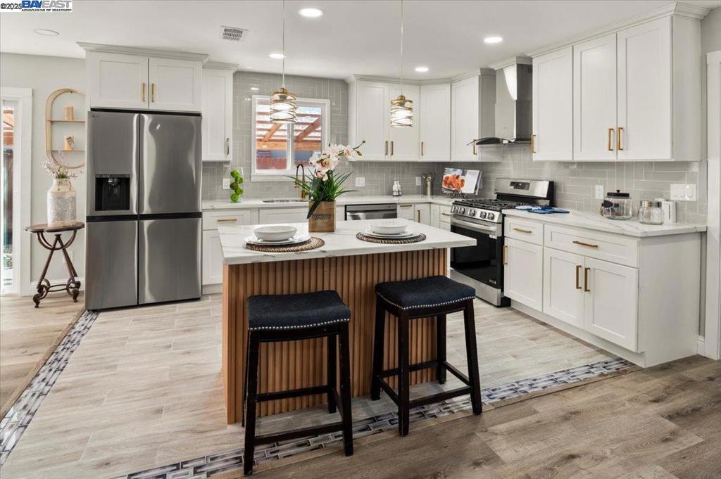 NORTH SIDE - Residential