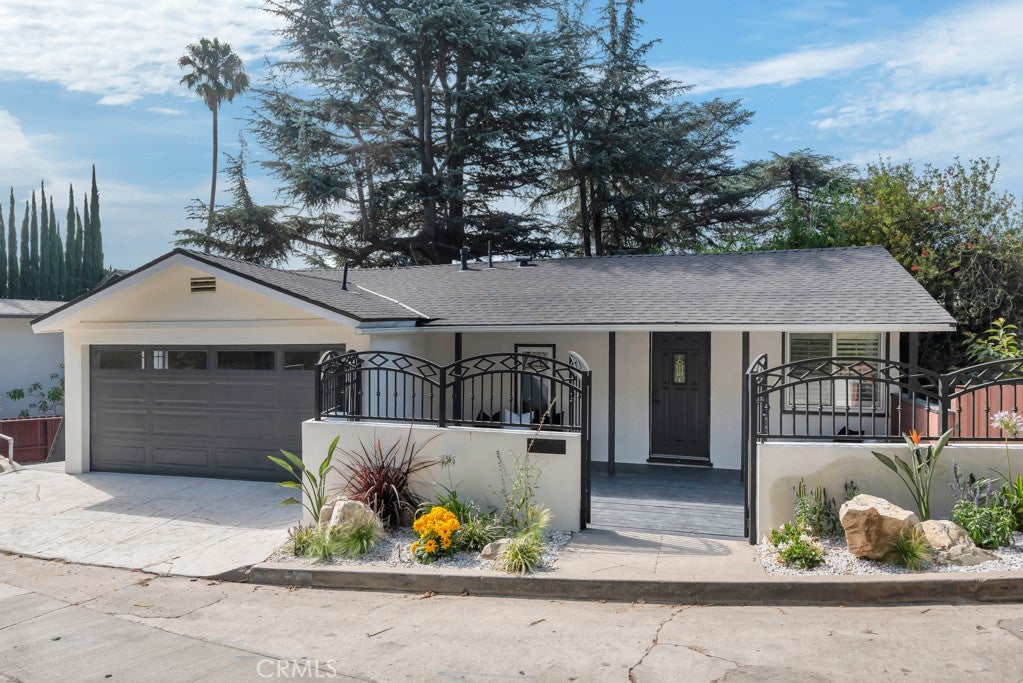 1712 Rotary DR, Los Angeles CA 90026