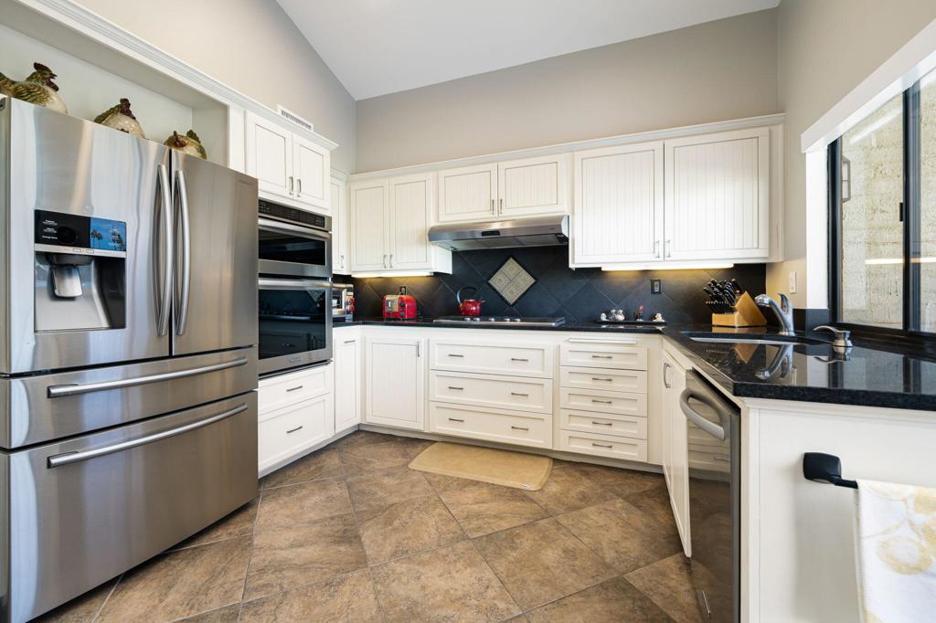 The Lakes Country Cl - Residential