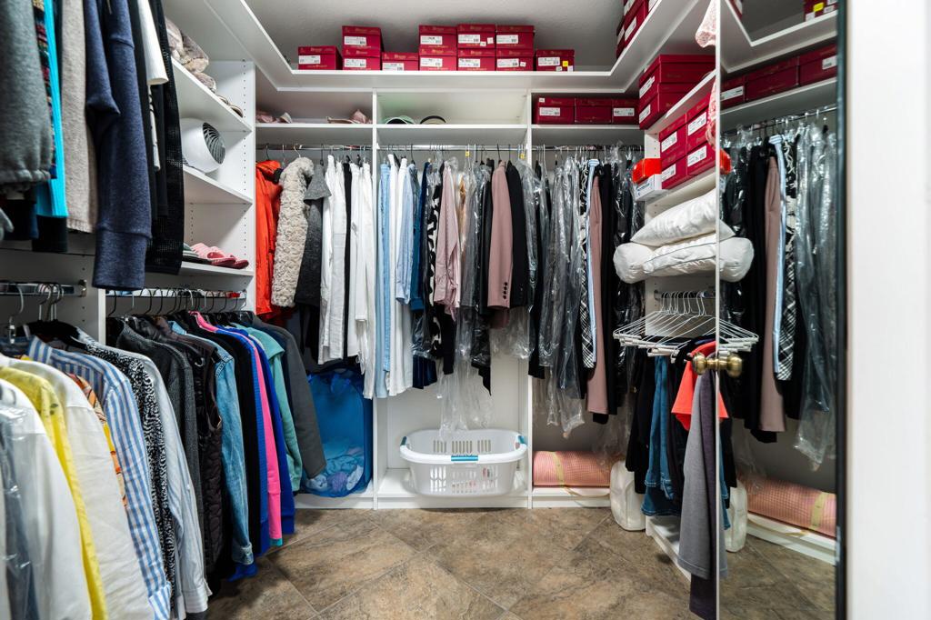 The Lakes Country Cl - Residential