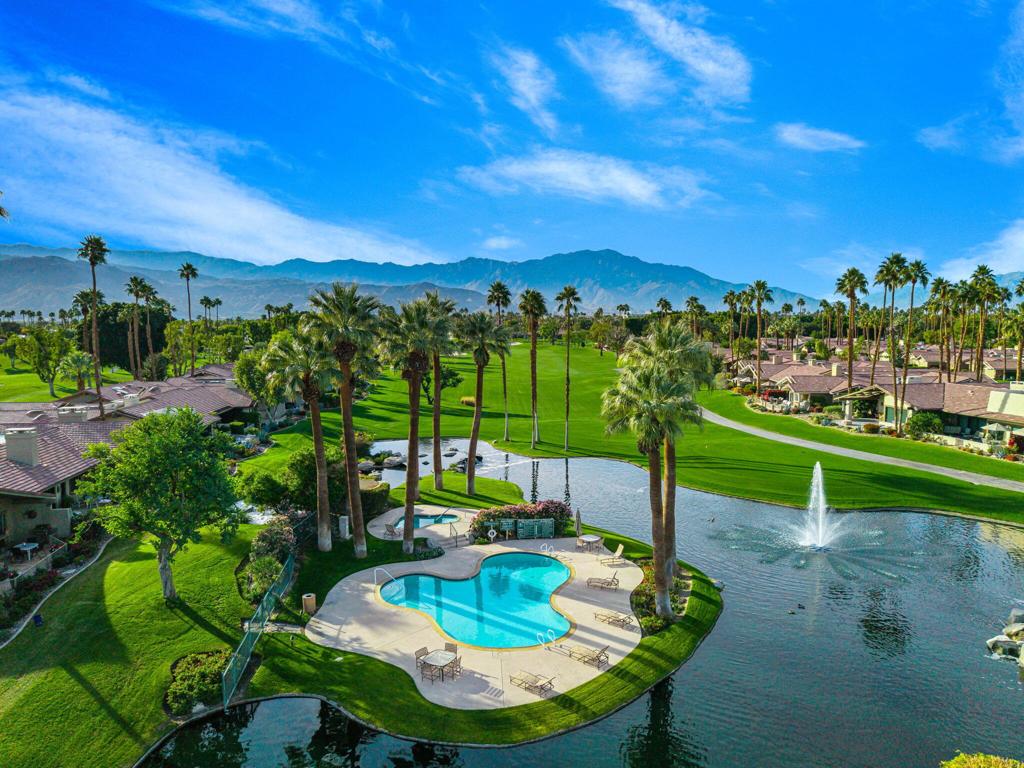 The Lakes Country Cl - Residential